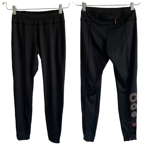 Title Nine Black Cropped Leggings w/ Reflective Starburst Designs, Size XS - Picture 1 of 8